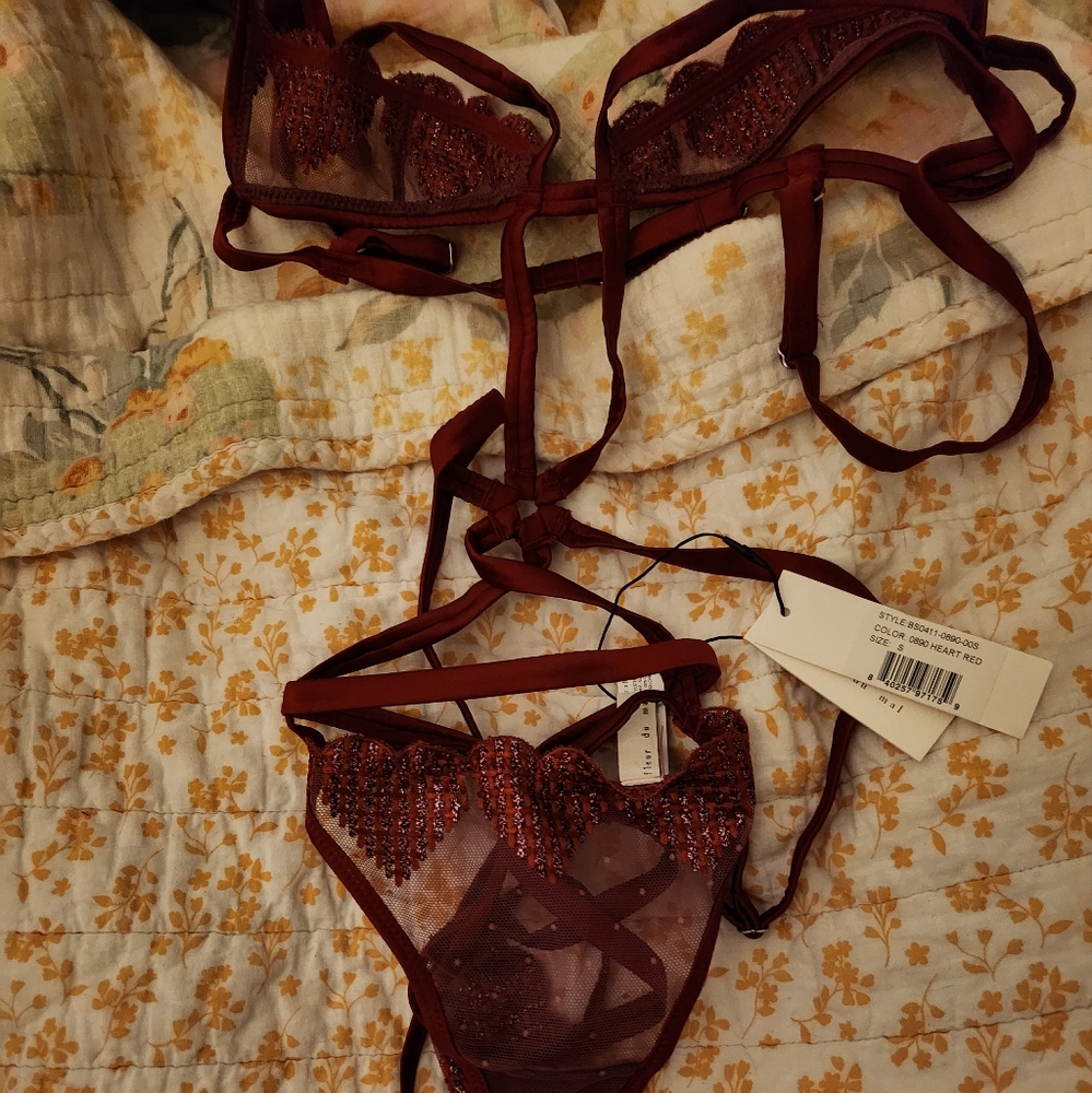 FLEUR DE MAL LINGERIE HEART RED